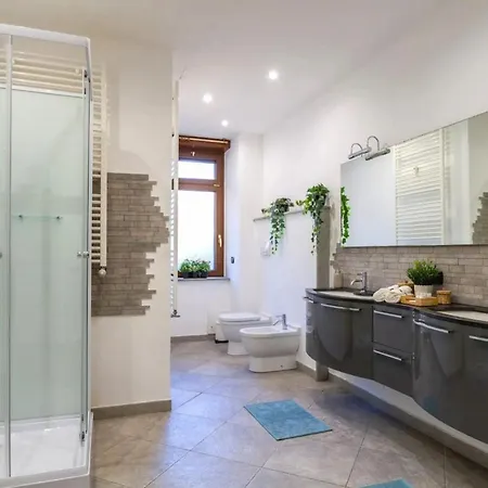 Appartement Rue Mandar Paris